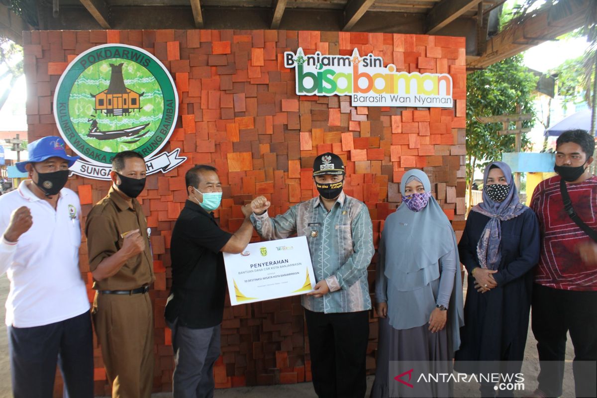 Wali Kota serahkan CSR ke-10