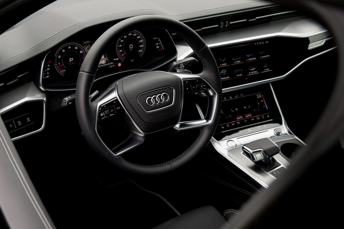 Kemarin, cara cek IMEI di ponsel baru hingga harga All-New Audi A6