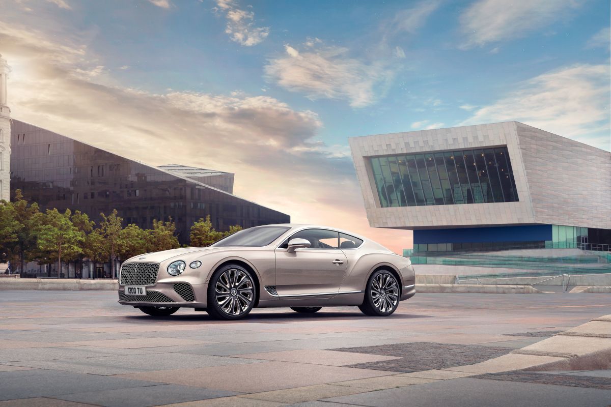 Bentley Continental GT Mulliner ungkap kemewahan jelang debut