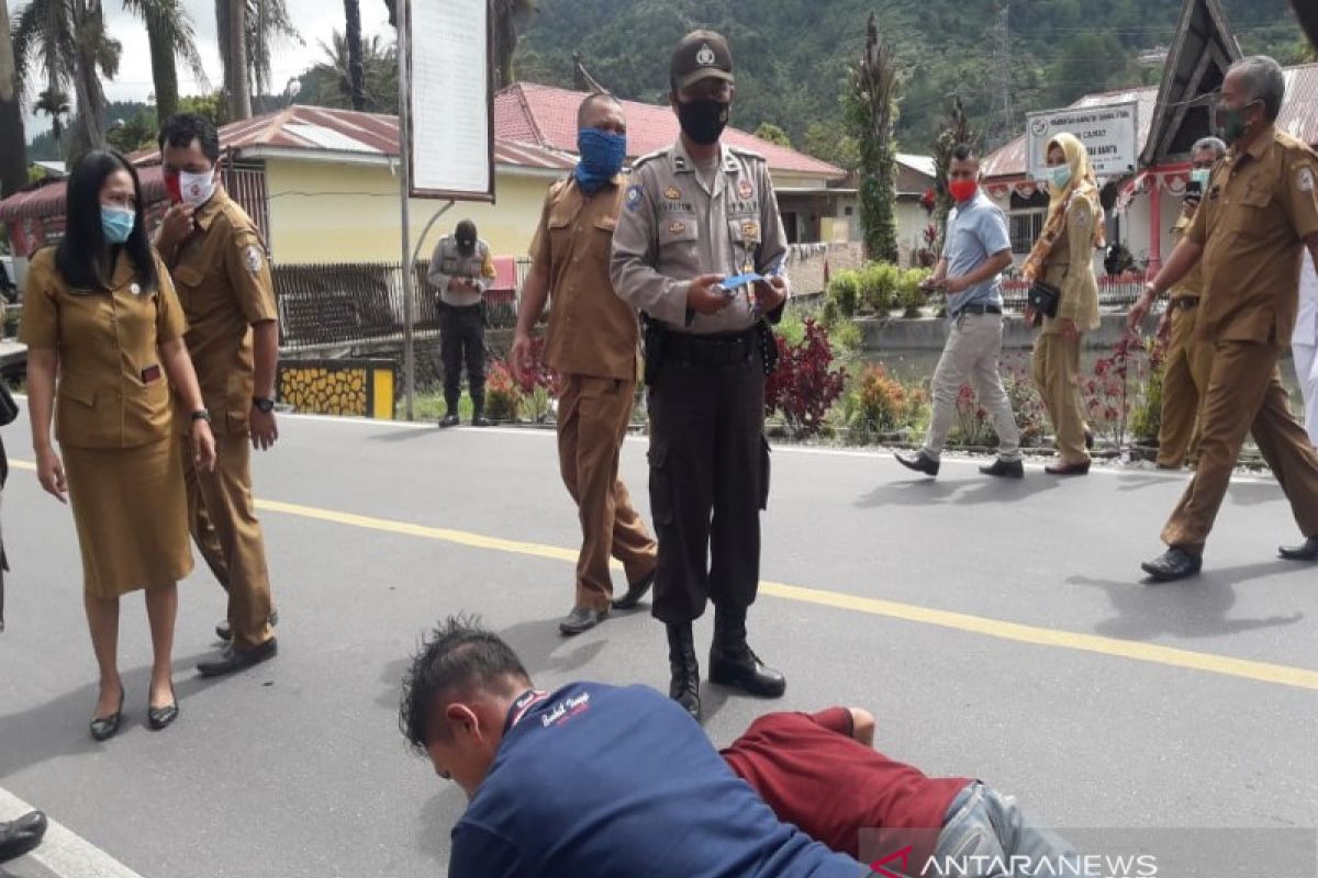 Pelanggar wajib gunakan masker di Siatasbarita Taput diganjar sanksi