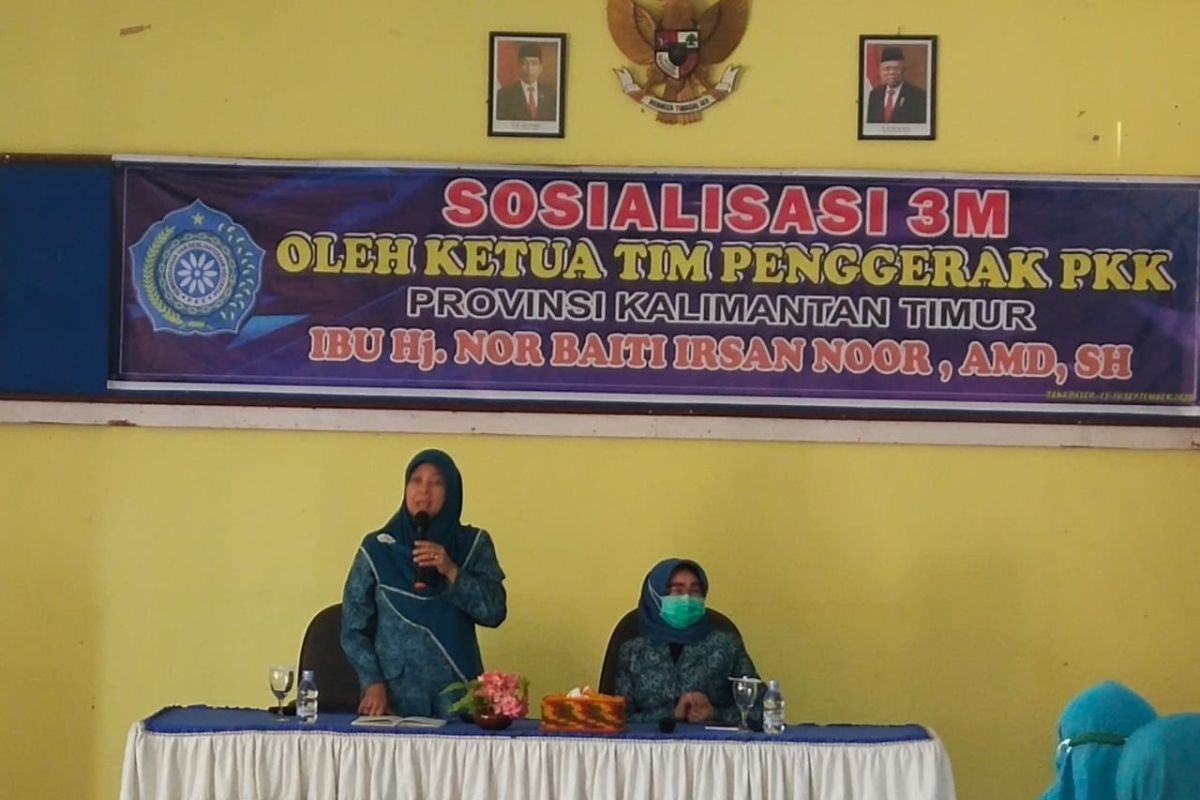 TP-PKK Kaltim Sosialisasikan 3M di Paser