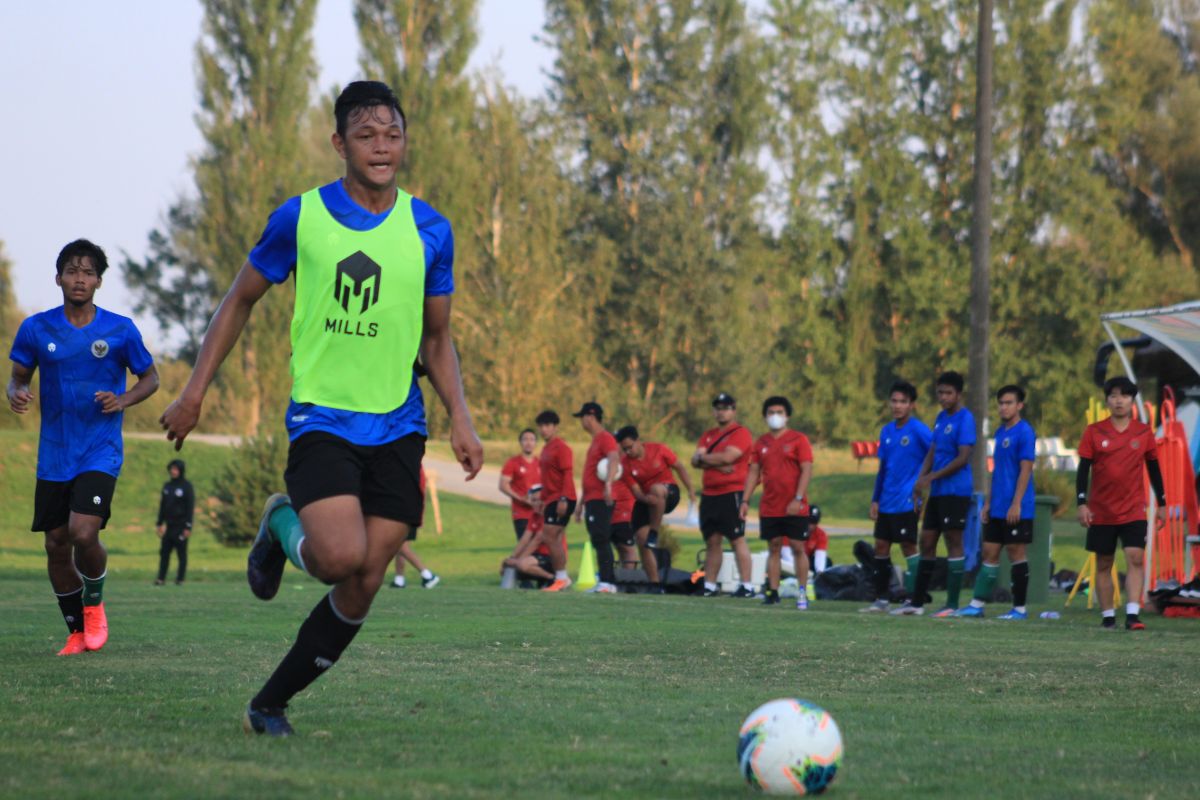 Timnas U-19 kalahkan Qatar : 2-1