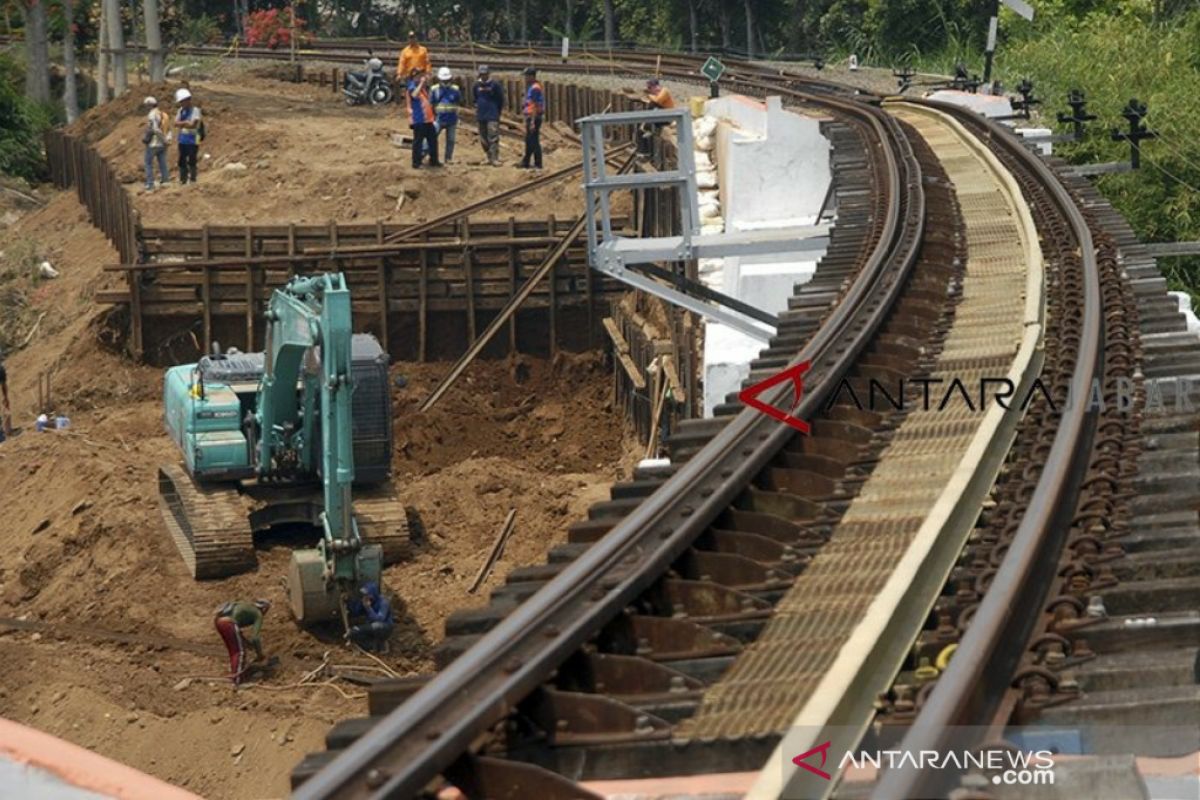 Jalur rel ganda Bogor-Sukabumi ditargetkan selesai Agustus 2021