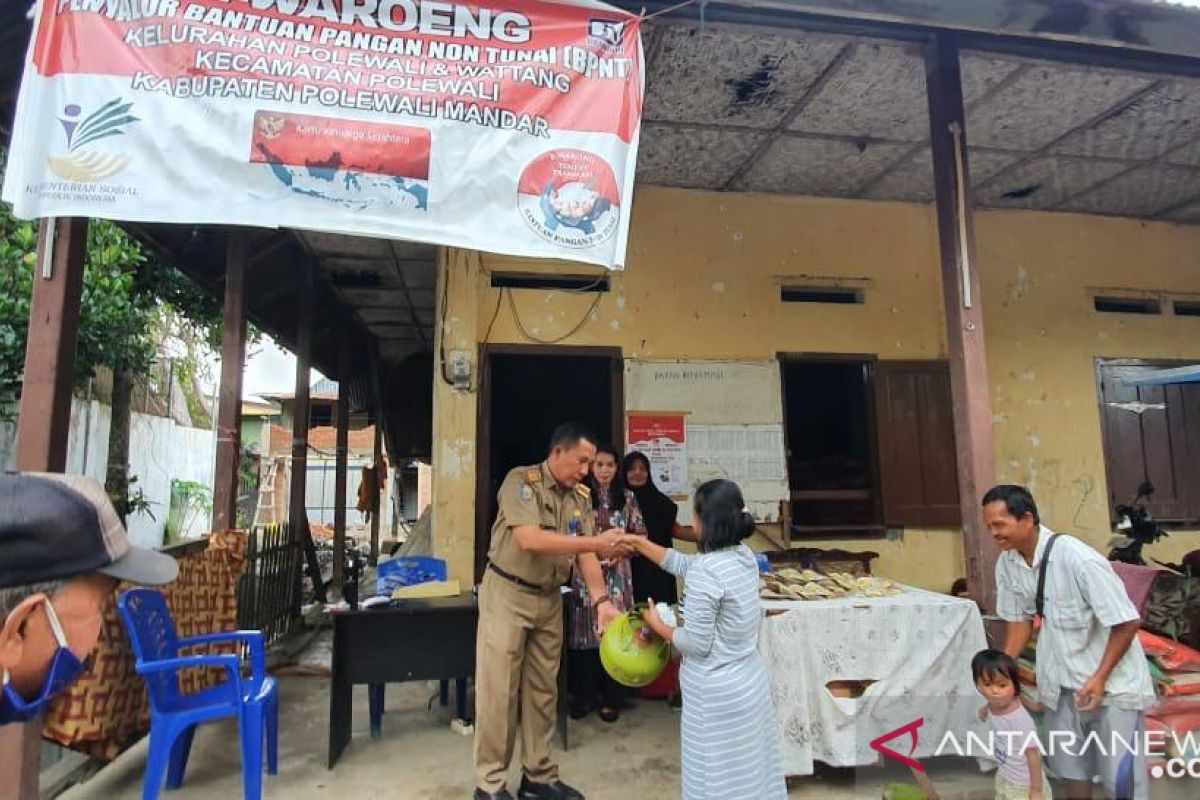 Pertamina gandeng E-Warung di Polewali Mandar, terobosan subsidi LPG 3 kg tepat sasaran