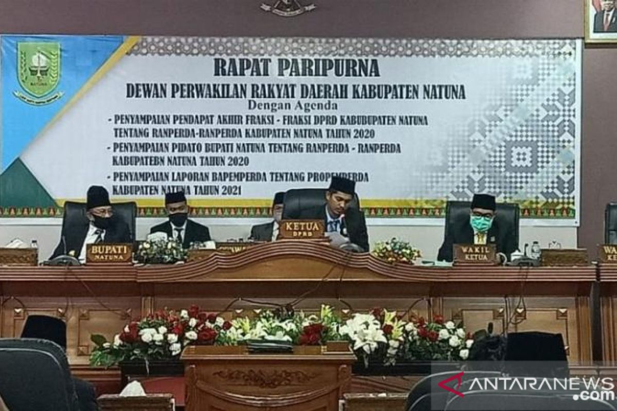 Bupati Natuna sampaikan Ranperda ke DPRD Natuna