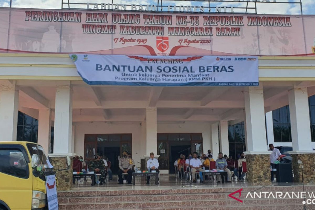 Manggarai Barat salurkan bansos beras ke ribuan KPM