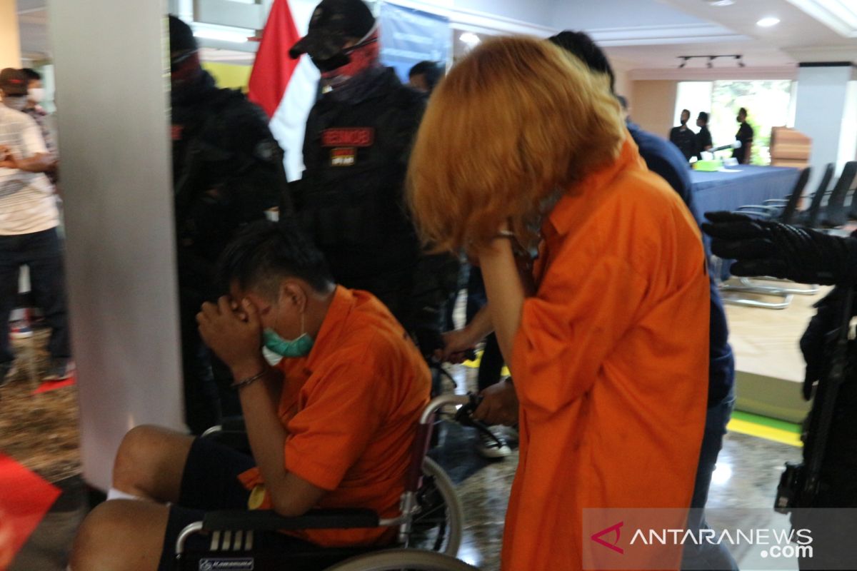 Melawan saat hendak ditangkap, satu pelaku pembunuhan dan mutilasi ditembak polisi