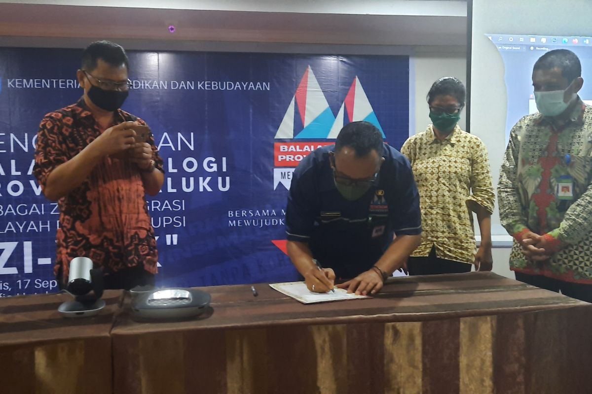 Balai Arkeologi Maluku canangkan zona integritas menuju WBK