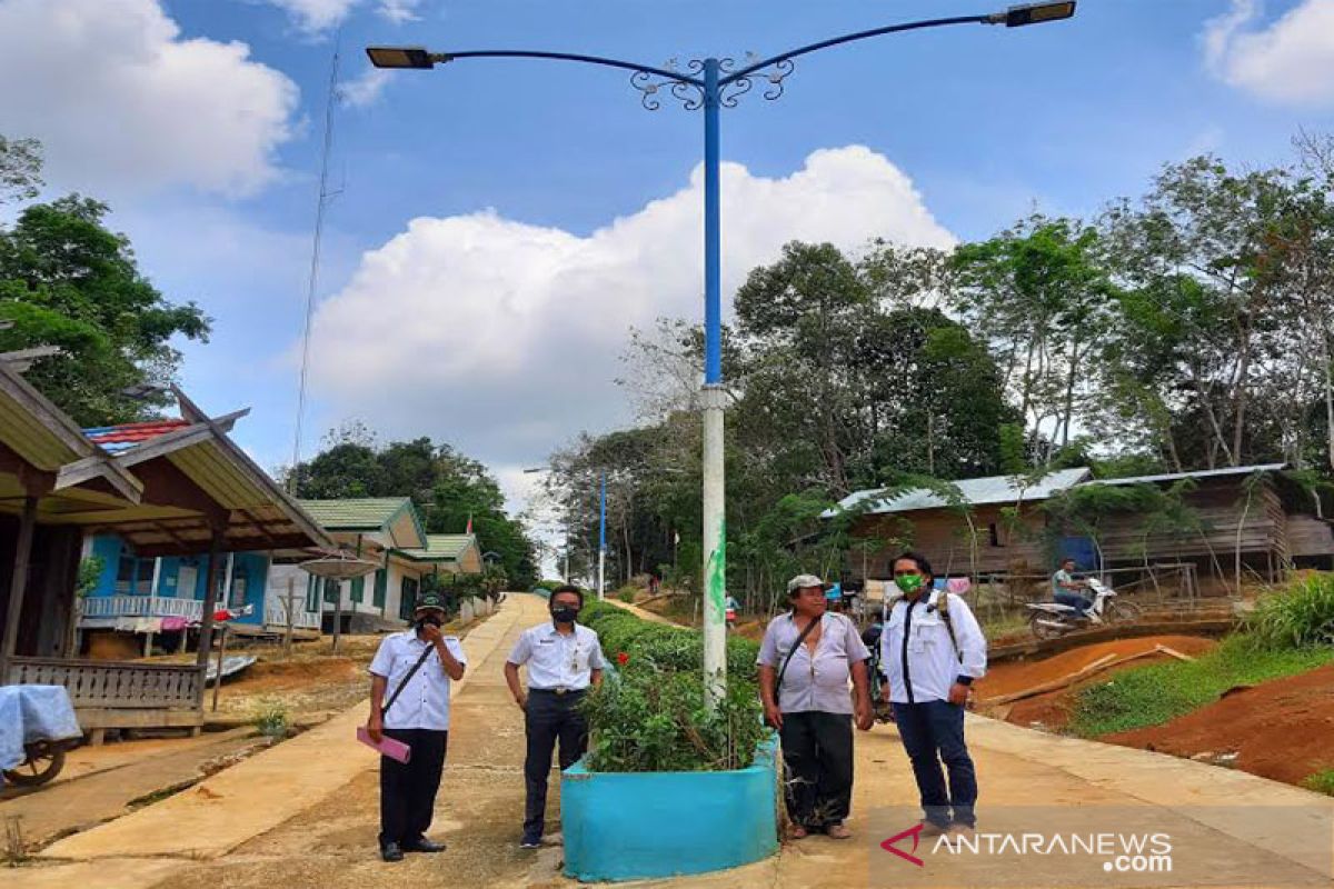 Desa di pedalaman Sungai Lahei ini bergerak mulai membangun