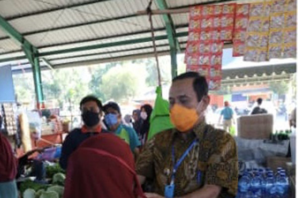 Bupati Sijunjung tinjau pasar inpres Muaro persiapan memasuki normal baru