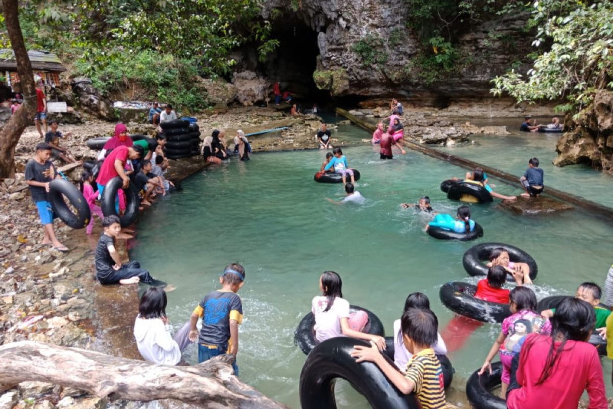 Pemkab Pangkep fokus gaet  wisatawan lokal