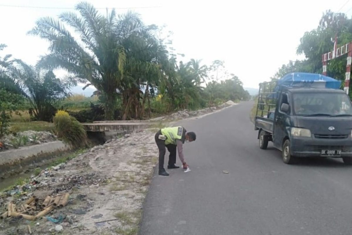 Kecelakaan tunggal di Tanah Jawa, seorang pengendara motor tewas di tempat