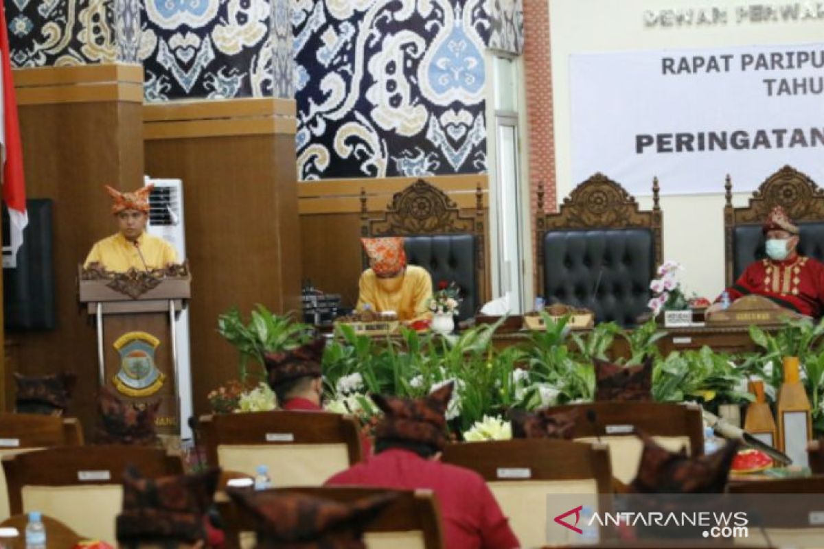 Ikuti Rapat Paripurna Istimewa Peringatan HUT ke-263 Pangkalpinang, Molen sampaikan ini!
