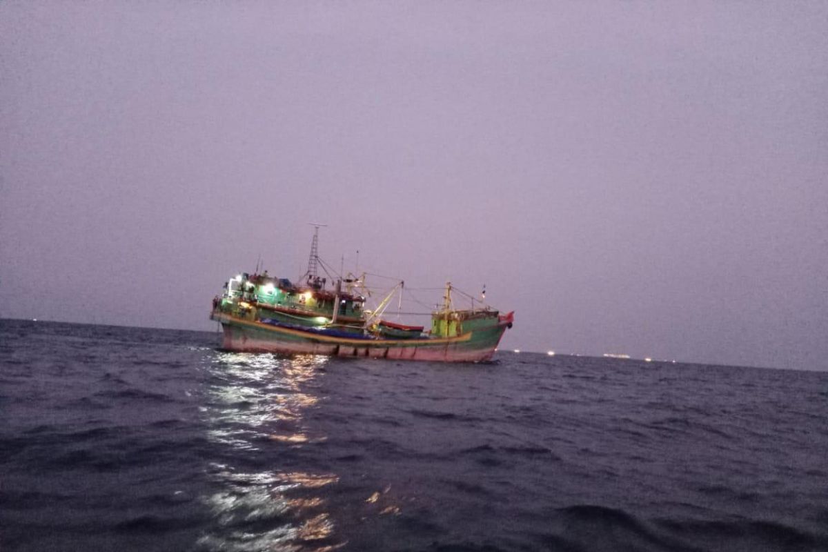 Polres Kepulauan Seribu temukan lima jenazah di kapal penangkap ikan