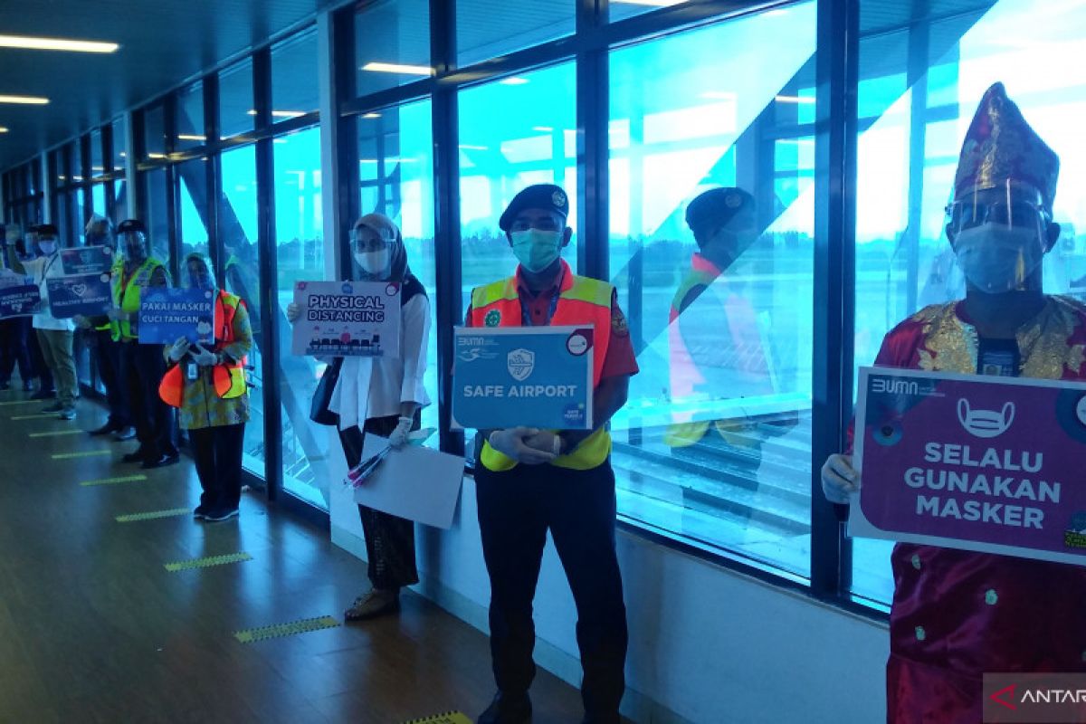 Pengelola Bandara Minangkabau kampanyekan  keselamatan penerbangan