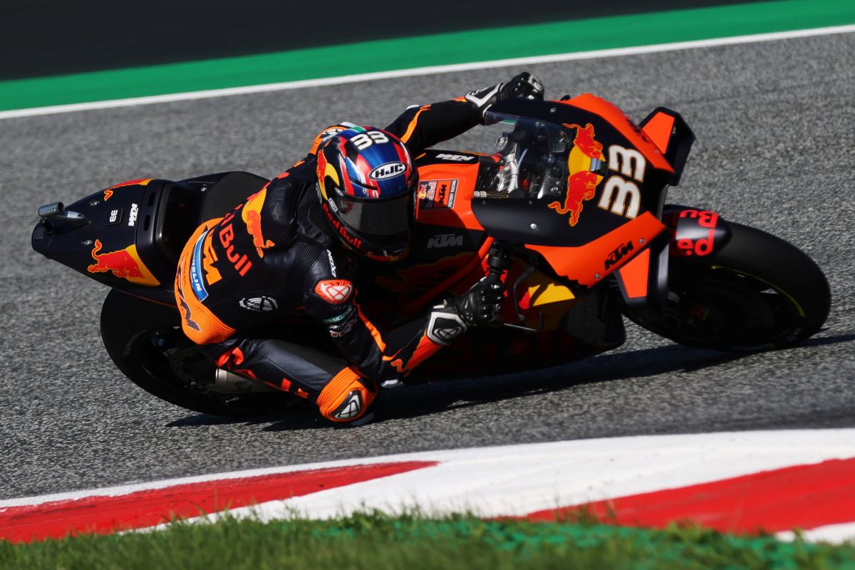 Binder tercepat di FP2 GP Emilia Romagna, lima pebalap bersaing ketat