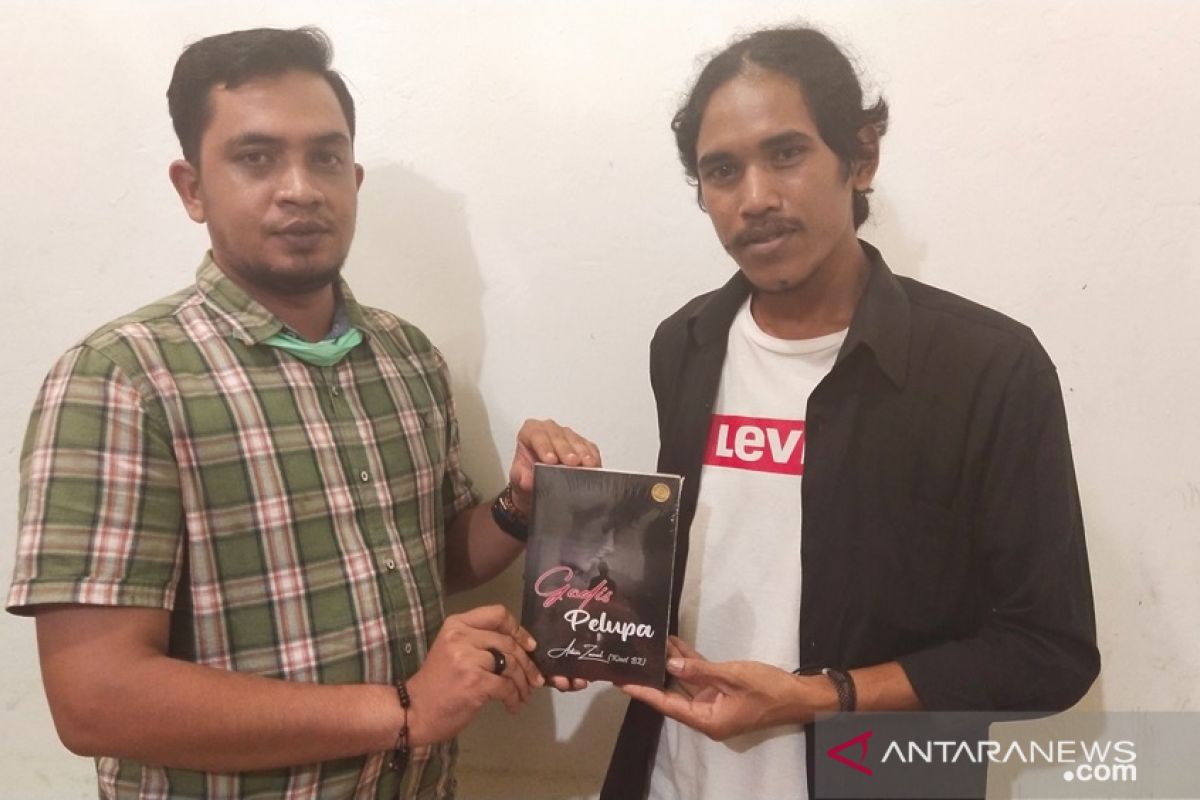 Gadis Pelupa, novel romansa karya putra Bireuen bagi kaula muda