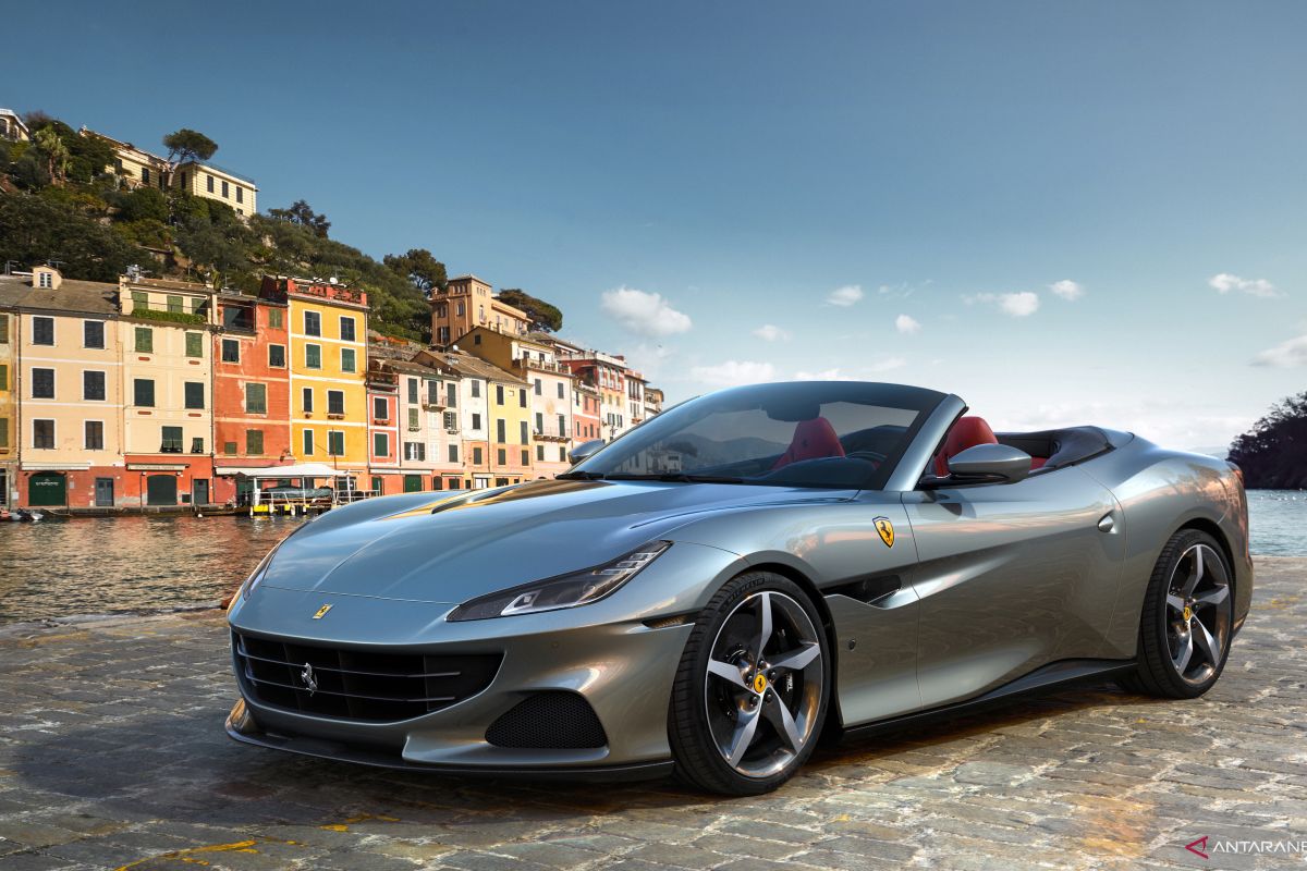 Ferrari kenalkan Portofino M genjot penjualan sedan grand touring