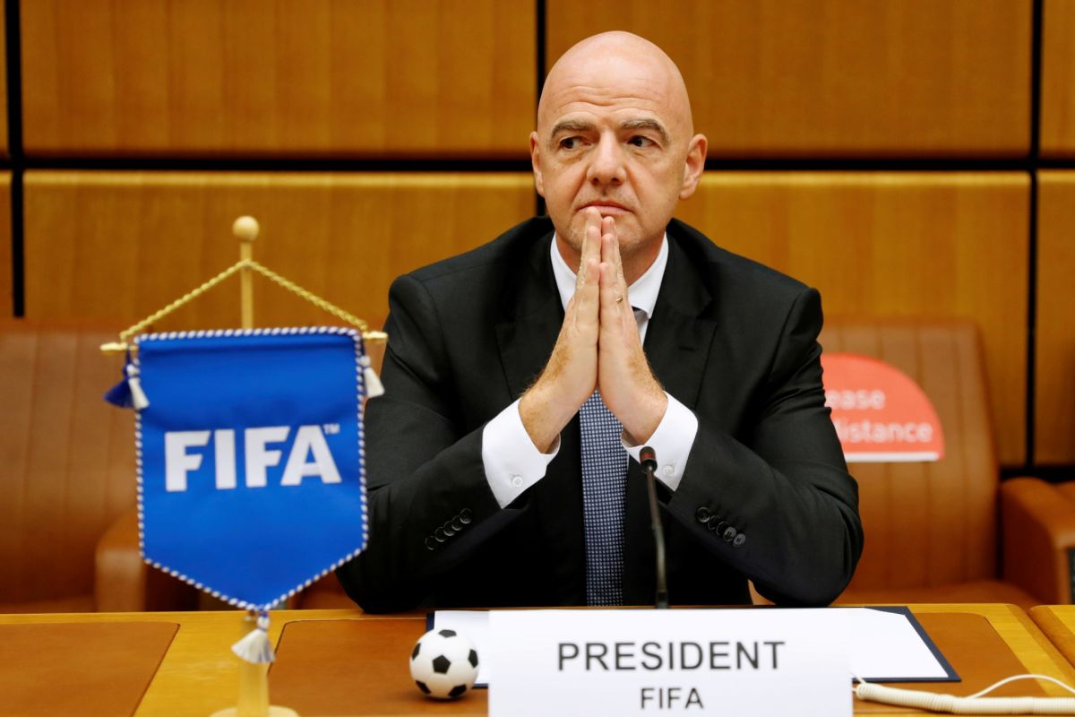 Presiden FIFA prihatin atas penundaan kualifikasi Piala Dunia