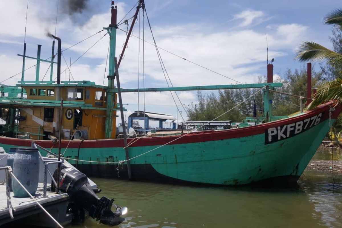 KKP rampungkan penyidikan dua kapal pencurian ikan di Selat Malaka