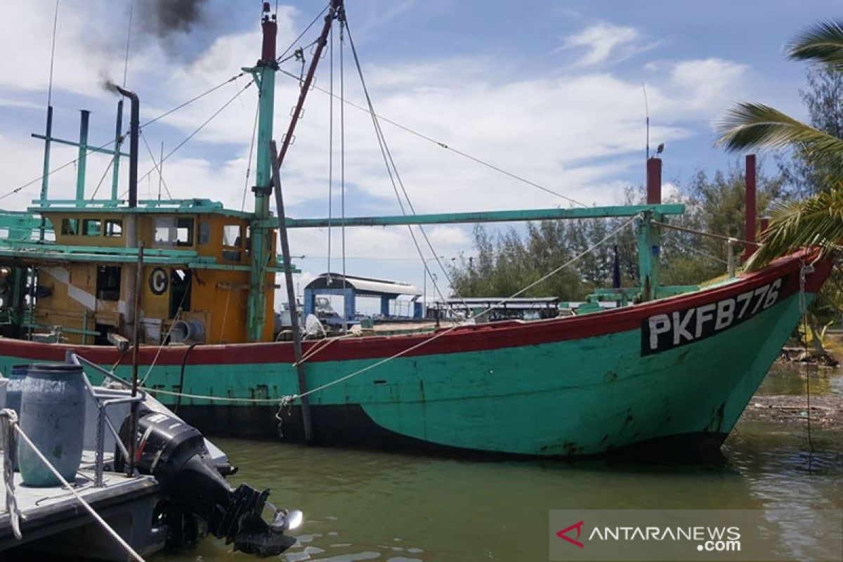 KKP rampungkan penyidikan dua kapal pencurian ikan di Selat Malaka