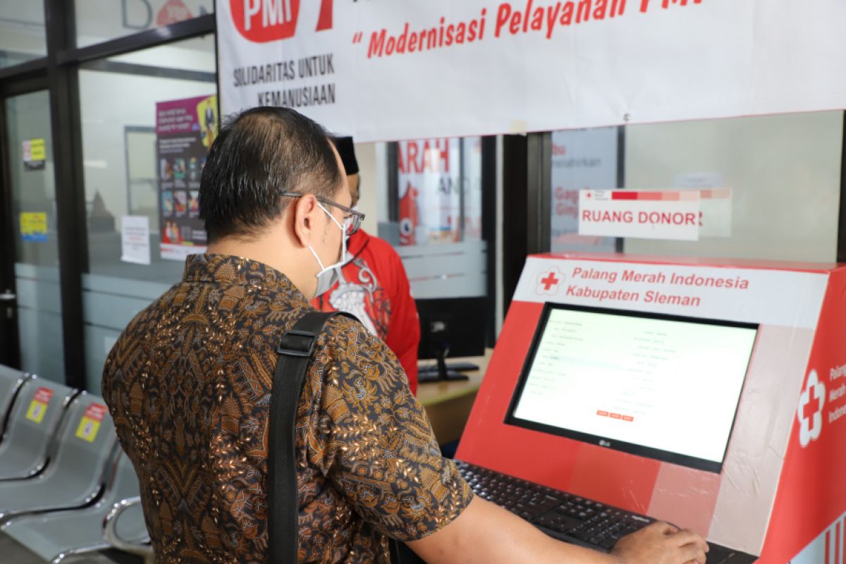 PMI Sleman meluncurkan anjungan mandiri donor darah