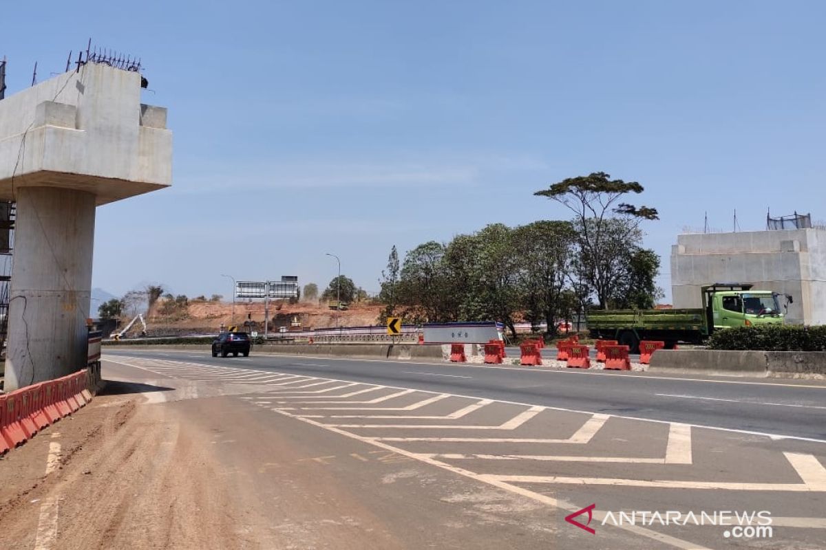 Jasa Marga Japek Selatan rekayasa jalan Tol Cipularang selama pemasangan girder
