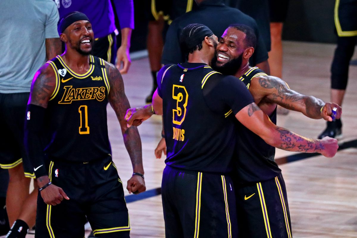 LA Lakers ungguli Nuggets 2-0 di final wilayah barat NBA