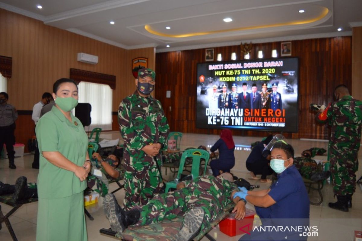Sambut HUT ke-75 TNI, Kodim 0212/TS gelar aksi donor darah