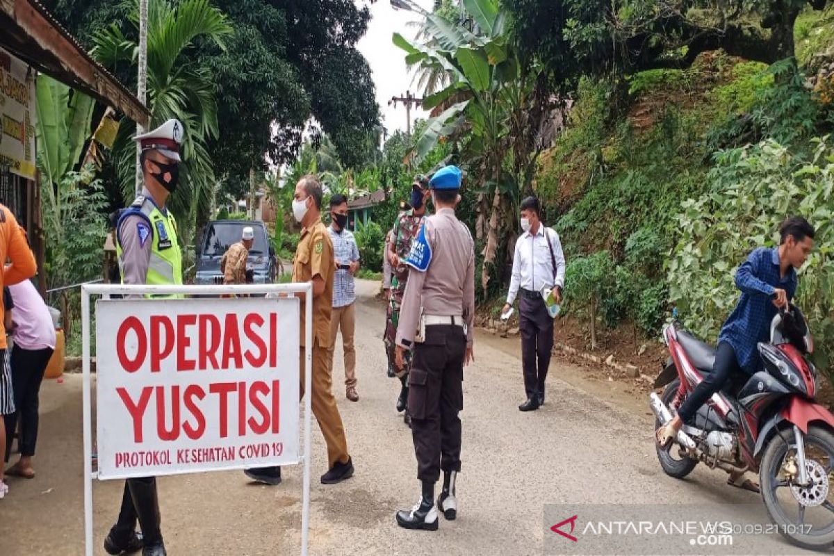 113 orang tak pakai masker terjaring operasi di Tapsel