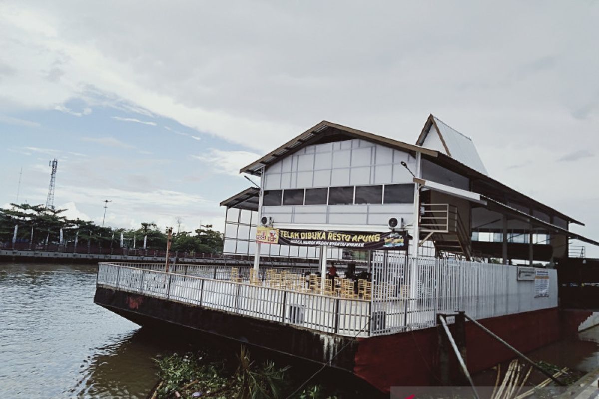 Restoran terapung jadi ikon baru wisata kuliner Banjarmasin