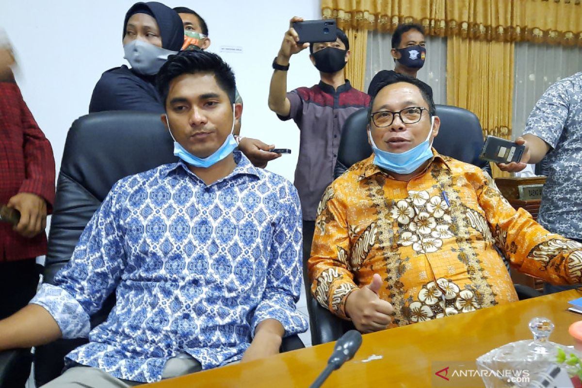 Ketua DPRD Natuna diganti