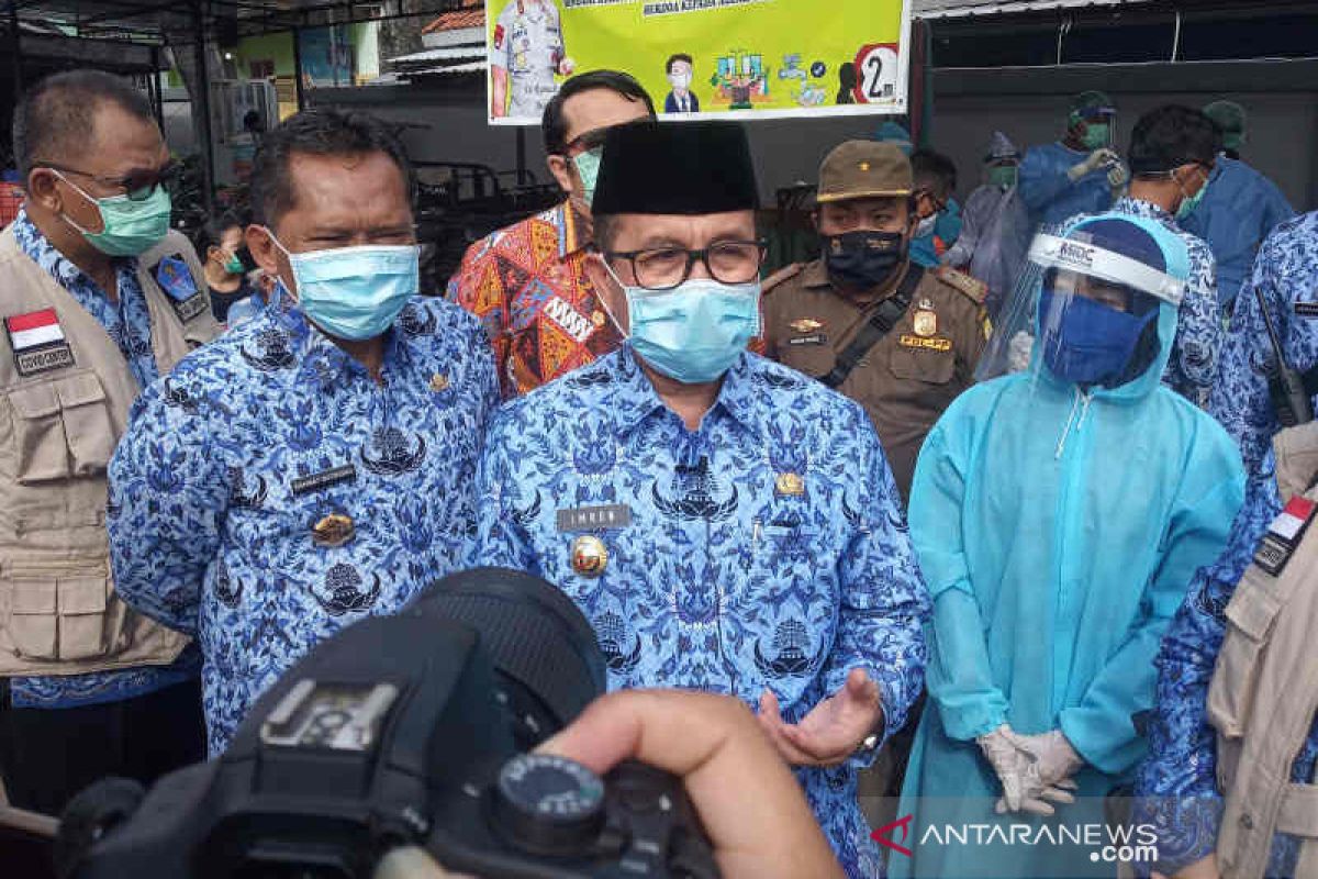 Swab COVID-19 di Kabupaten Cirebon lebihi satu persen jumlah penduduk