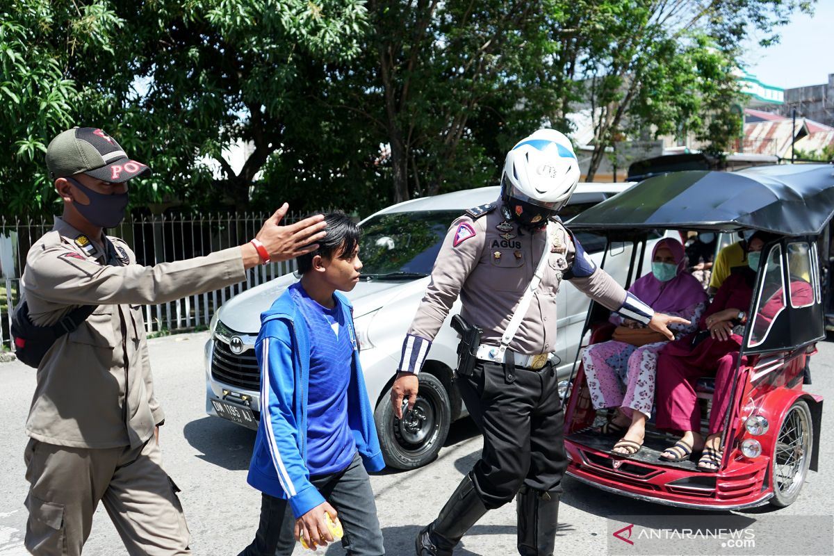 Tim gabungan Gorontalo gelar Operasi Yustisi protokol kesehatan