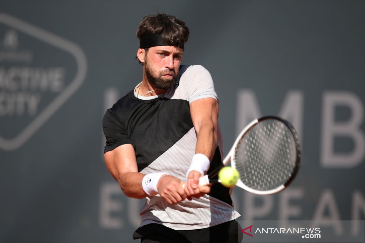 Kalahkan Agut, Basilashvili sabet gelar perdana Qatar Open