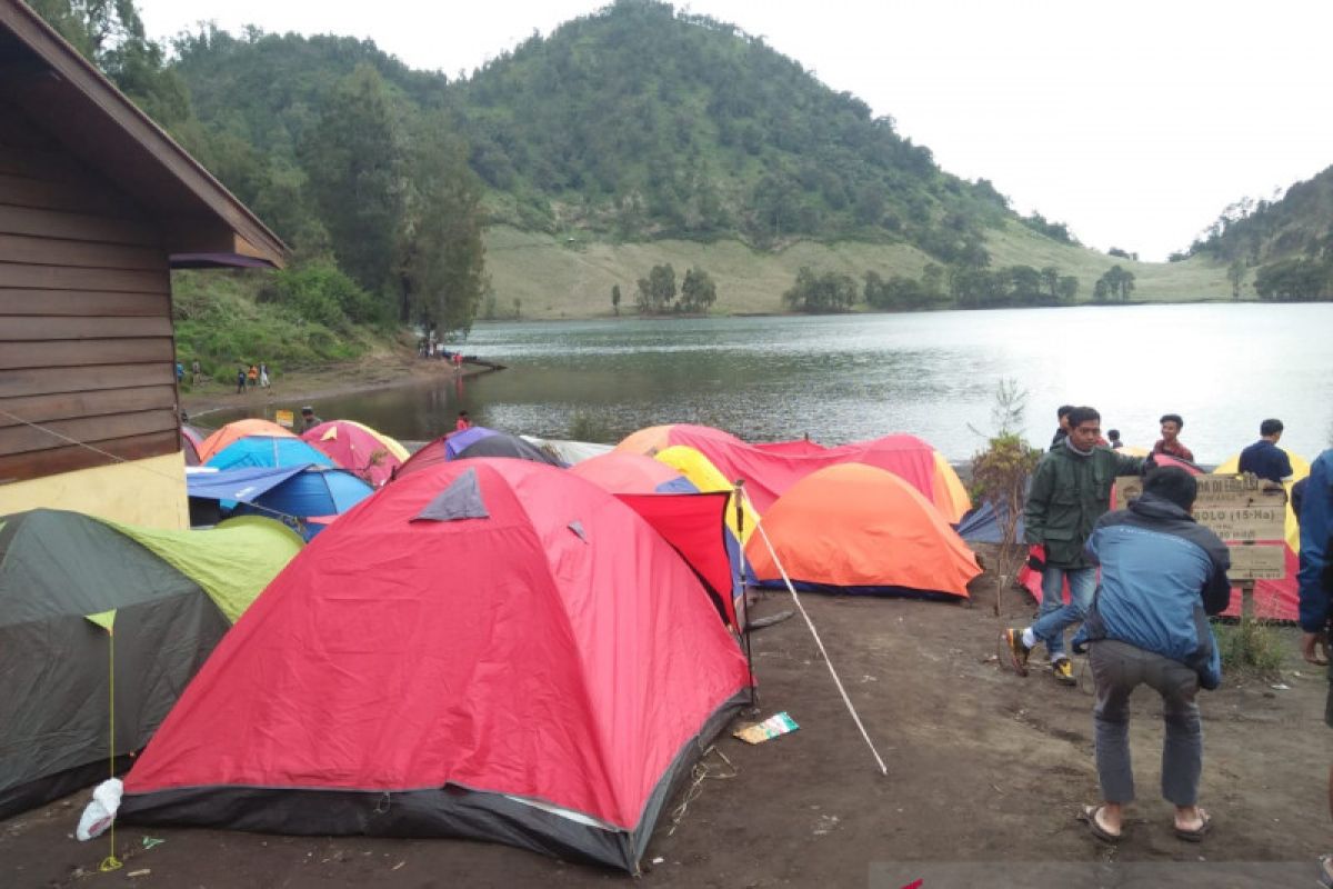 Pendakian Gunung Semeru dibuka kembali mulai 1 Oktober 2020