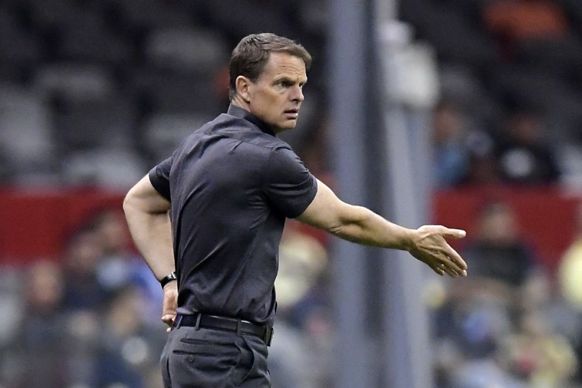 Frank de Boer kini latih Timnas Belanda