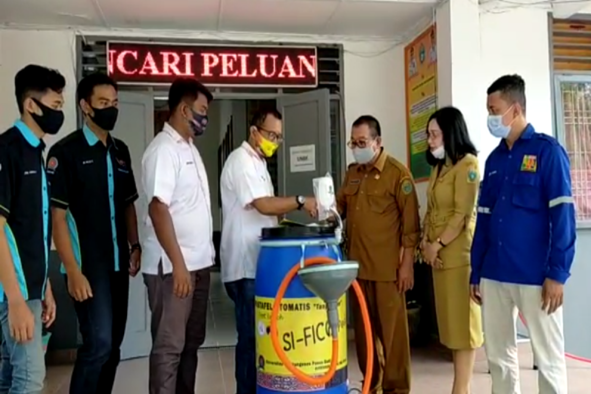 Universitas Panca Budi berikan alat cuci tangan ke sejumlah sekolah di Langkat