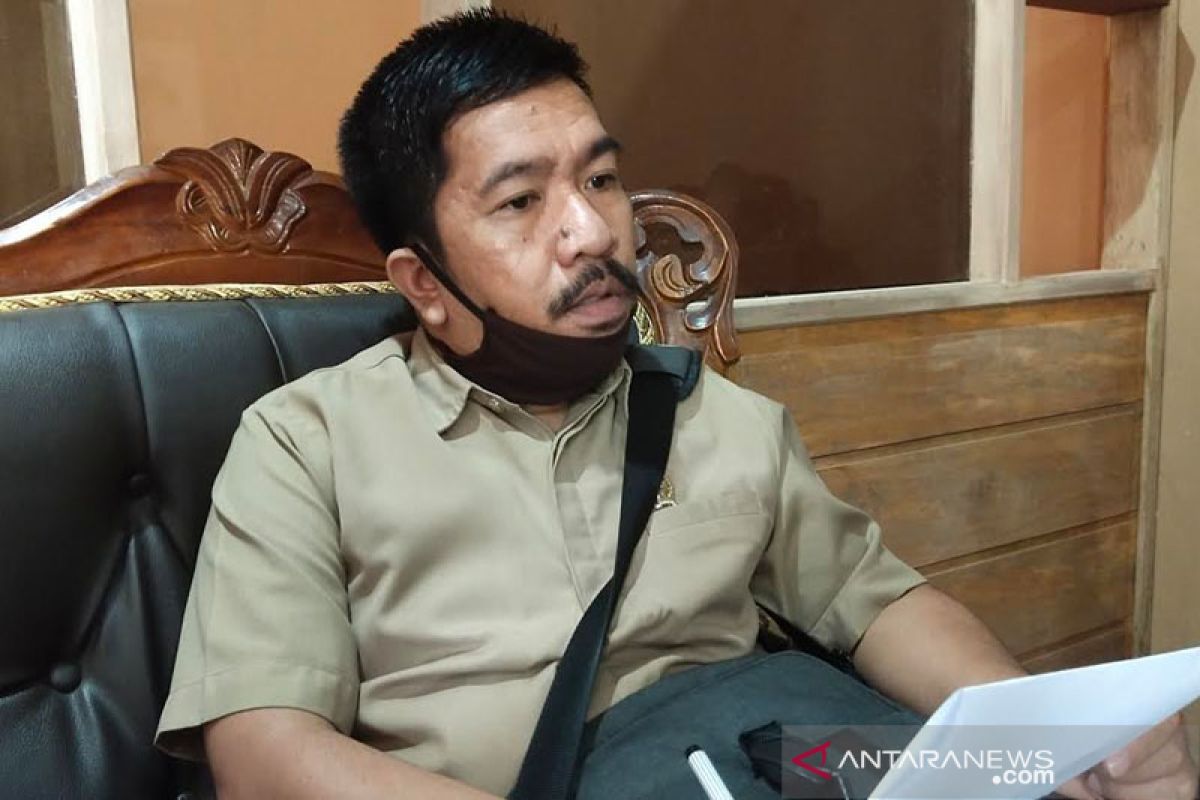 Hakim vonis 1 tahun 8 bulan oknum bidan aborsi di Bartim