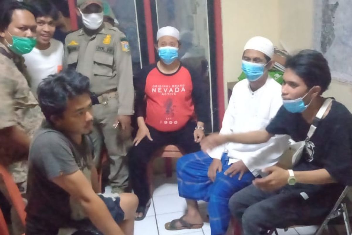 Polisi : Keributan antar warga di Tebet dipicu senggolan motor