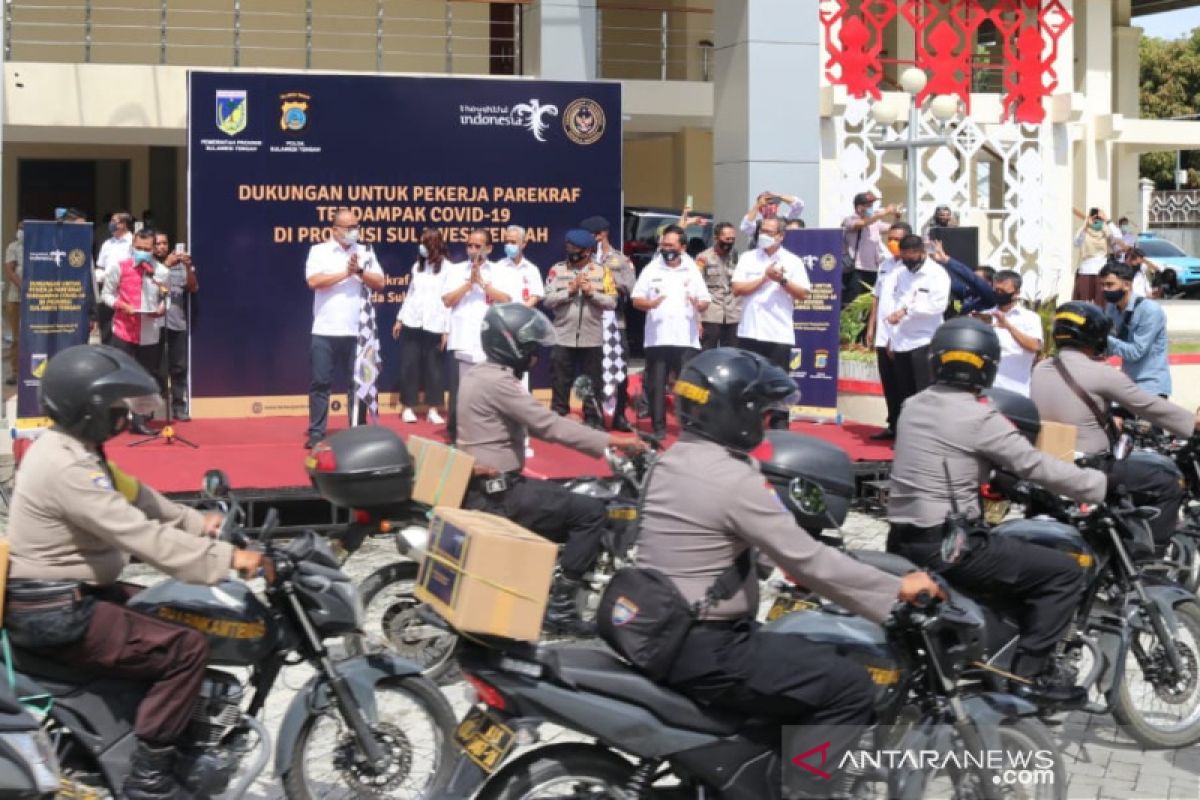 Polda Sulteng bantu salurkan 11 ribu paket dari Kemenparekraf