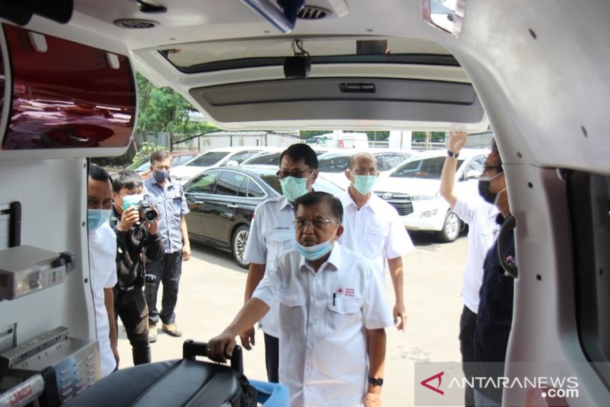 Coca-Cola bantu perkuat armada ambulance PMI dalam penanggulangan COVID-19