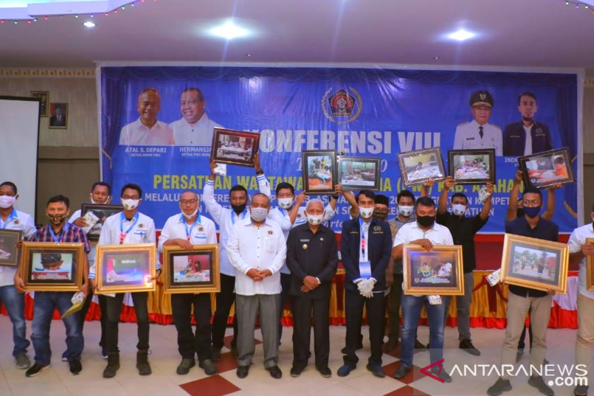 16 pemenang lomba foto PWI Asahan diumumkan dalam acara konferensi