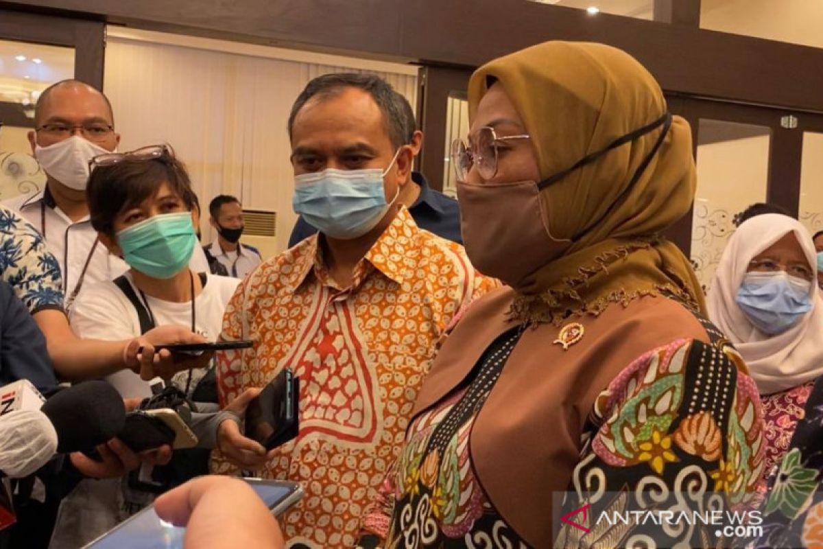 Kemnaker dan Kemendes bangun 1.000 sanitasi dan MCK di desa