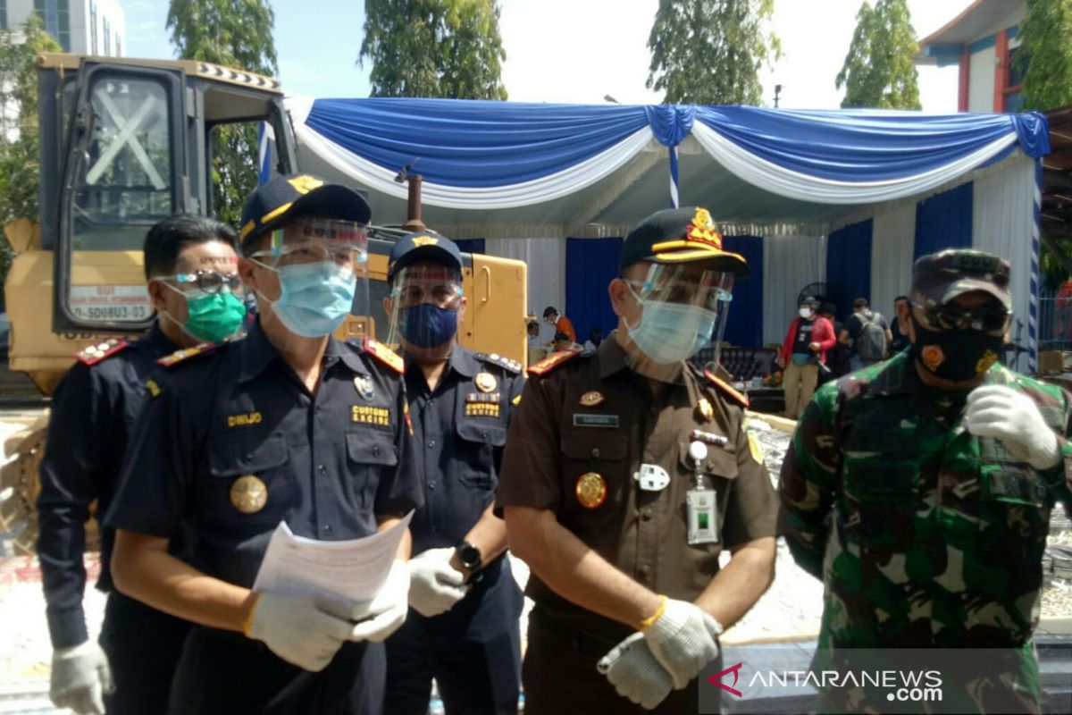 Impor barang kiriman pos dominasi pelanggaran di Bea Cukai Sumbagtim