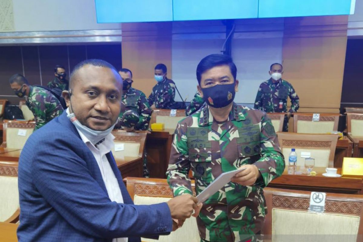 Legislator: Panglima TNI bentuk tim investigasi tewasnya Pdt Zanambani
