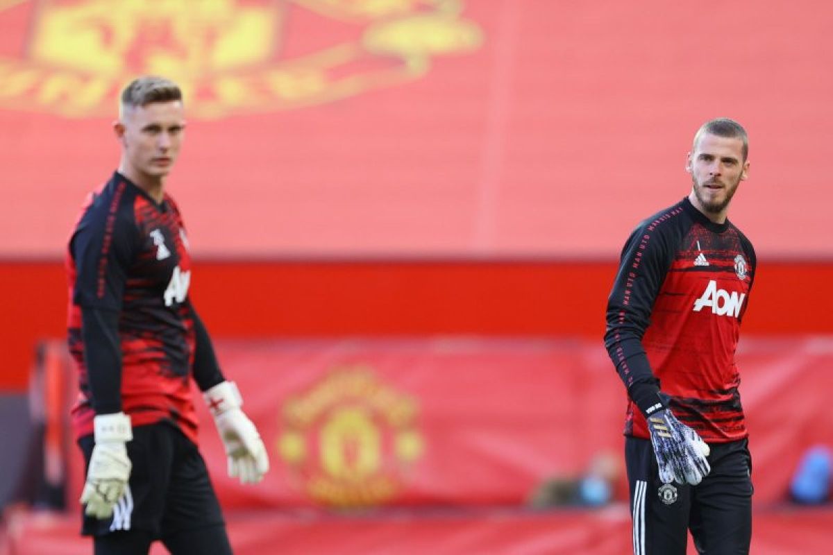 Nottingham Forest amankan jasa Dean Henderson dari Manchester United