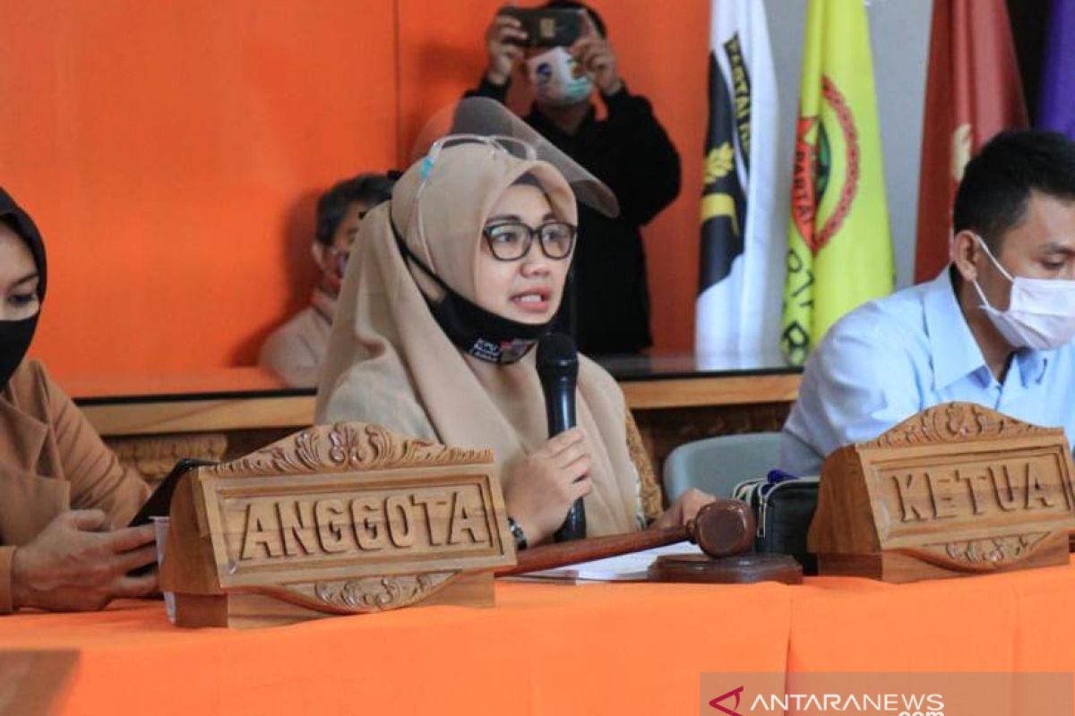 Pilkada Cianjur - KPU tetapkan empat pasangan calon peserta