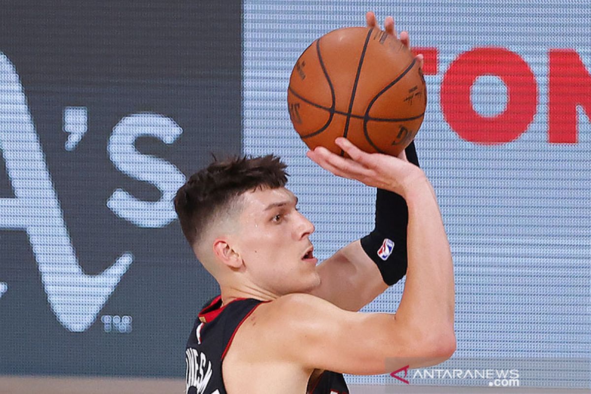 Heat bantai Bucks dengan skor telak 137-95 di laga pembuka NBA