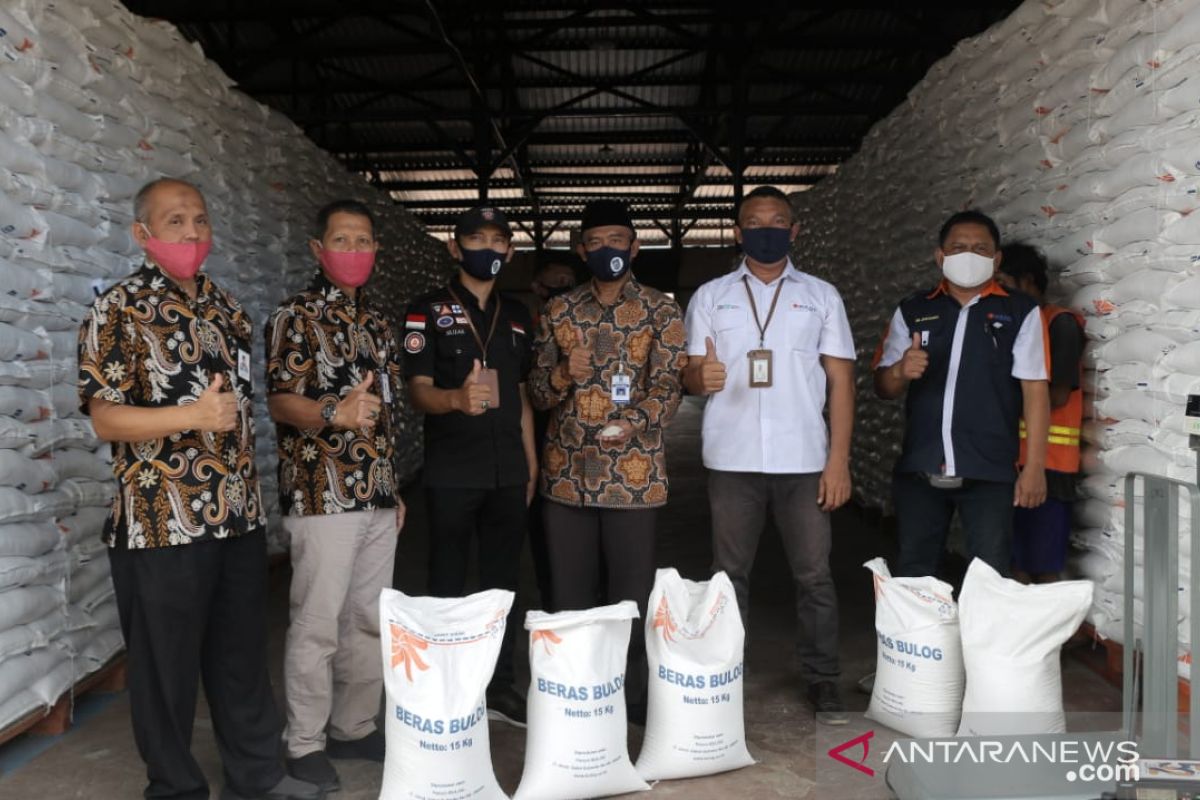 Pemprov NTB melaporkan rendahnya penyaluran bansos beras ke Kemensos